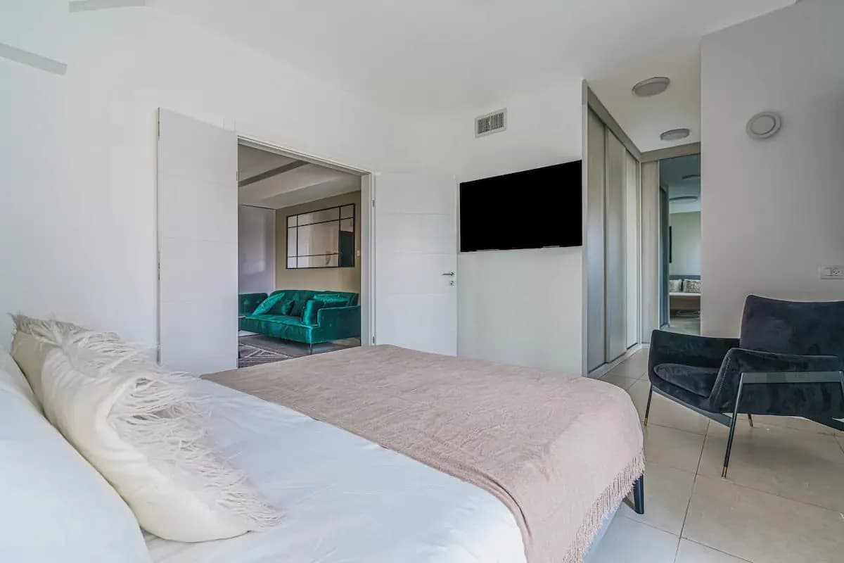 דירה — אלנבי 120 - תמונה 3