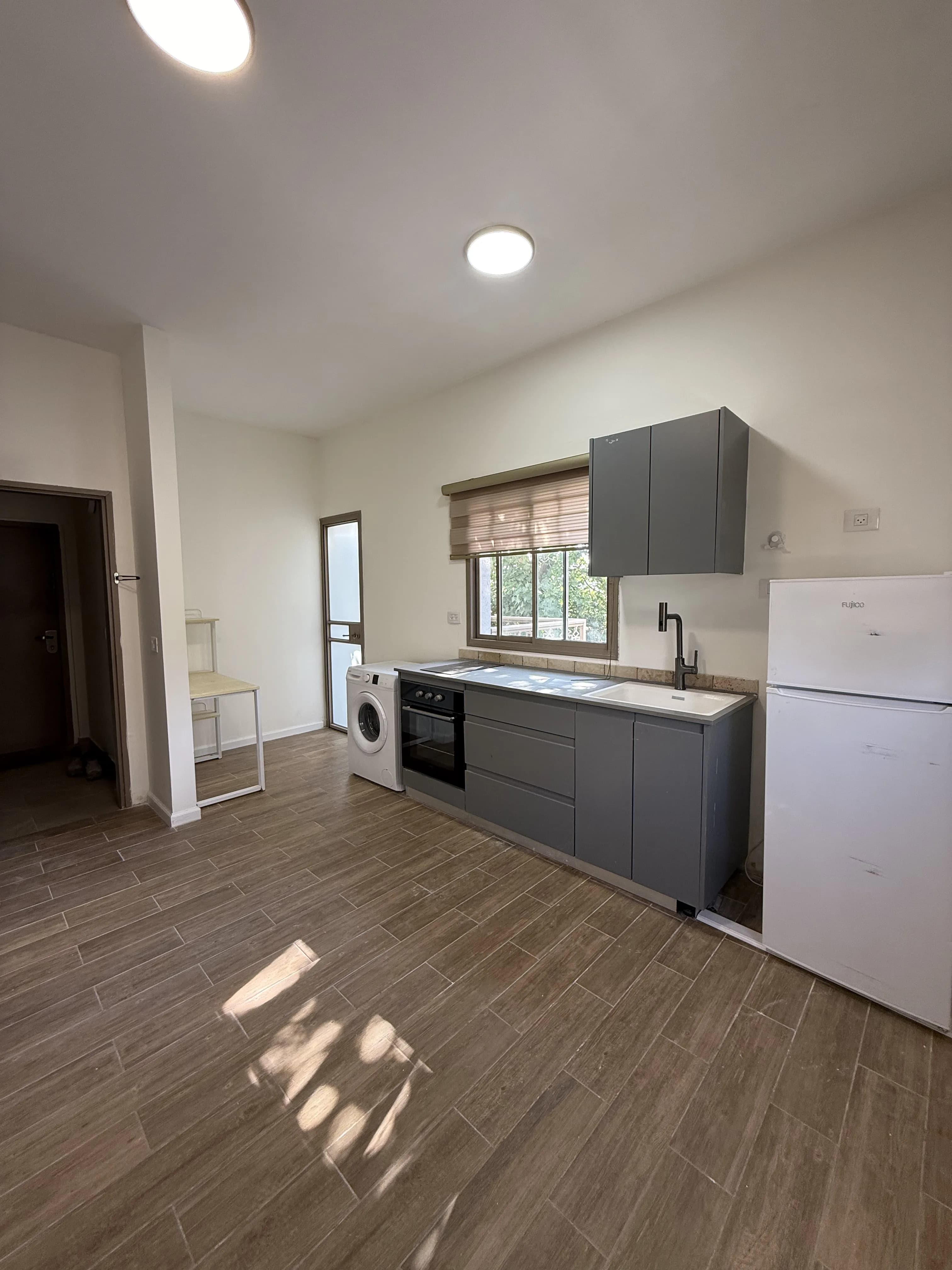 דירה 3 — 2 חדרים - תמונה 3