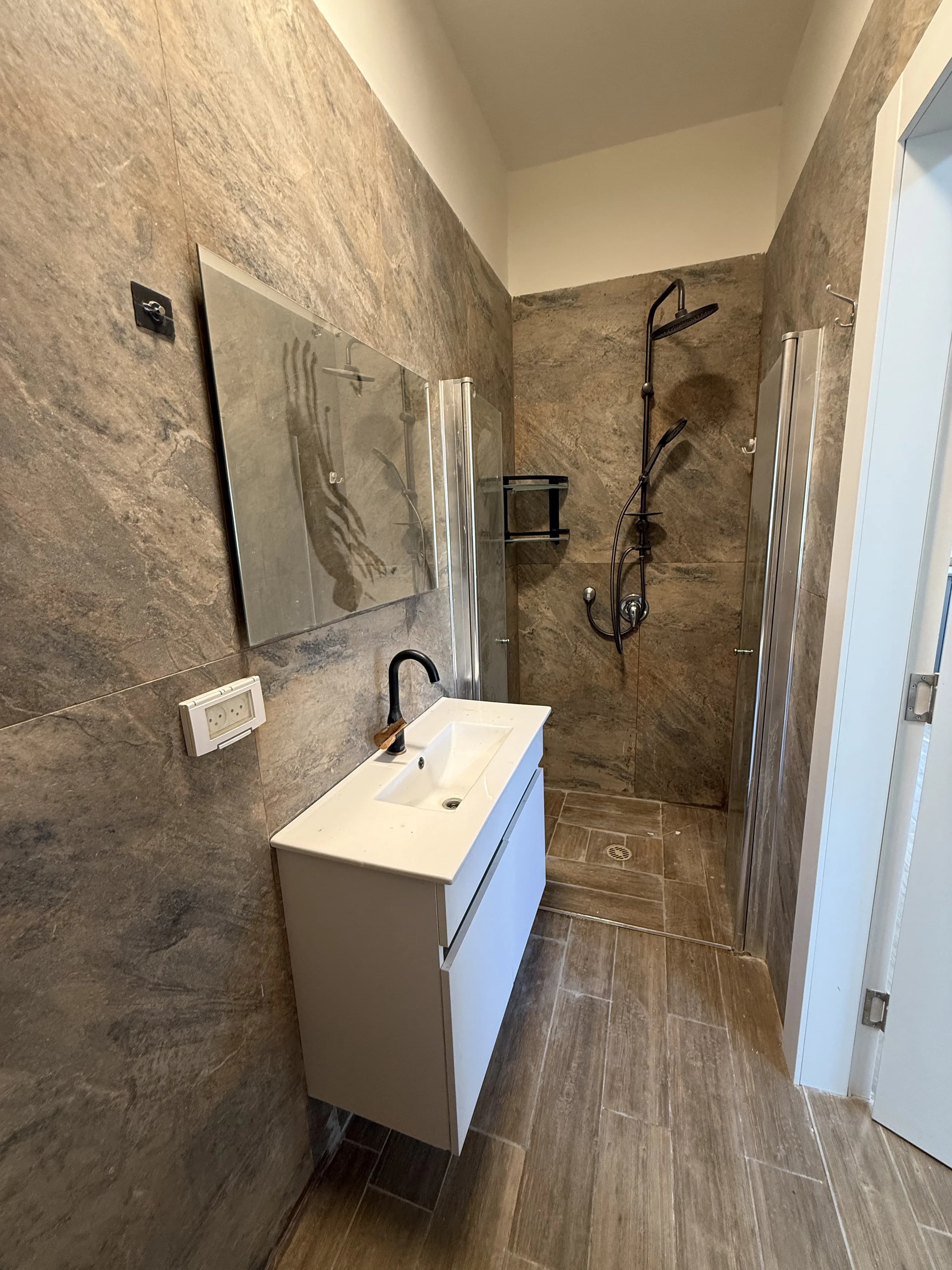 דירה 3 — 2 חדרים - תמונה 6