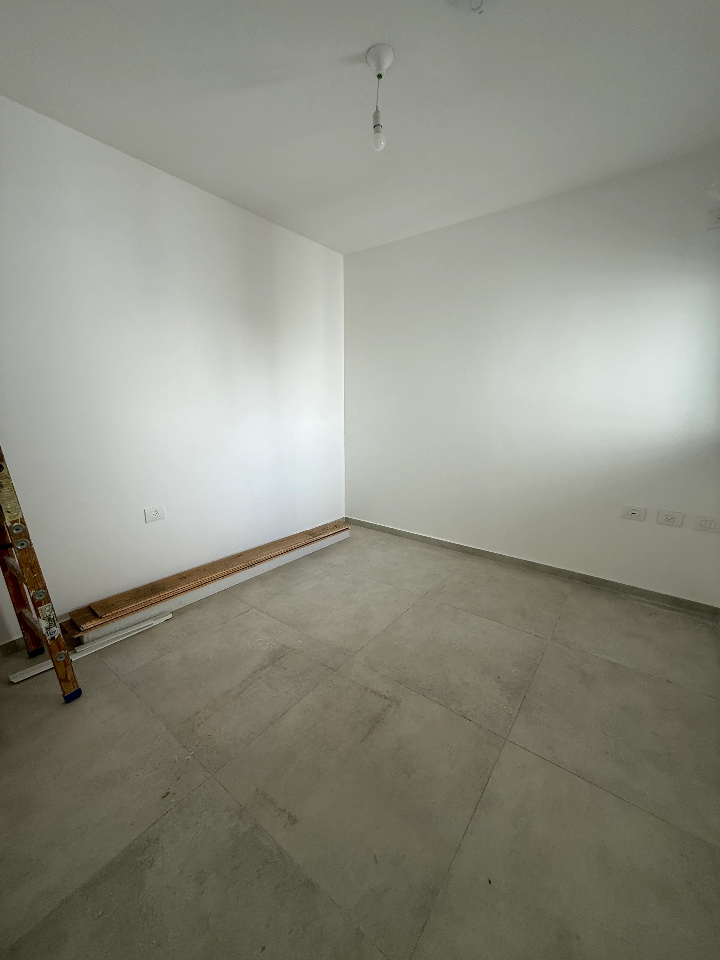 דירת 3 חדרים — בניין B - תמונה 1