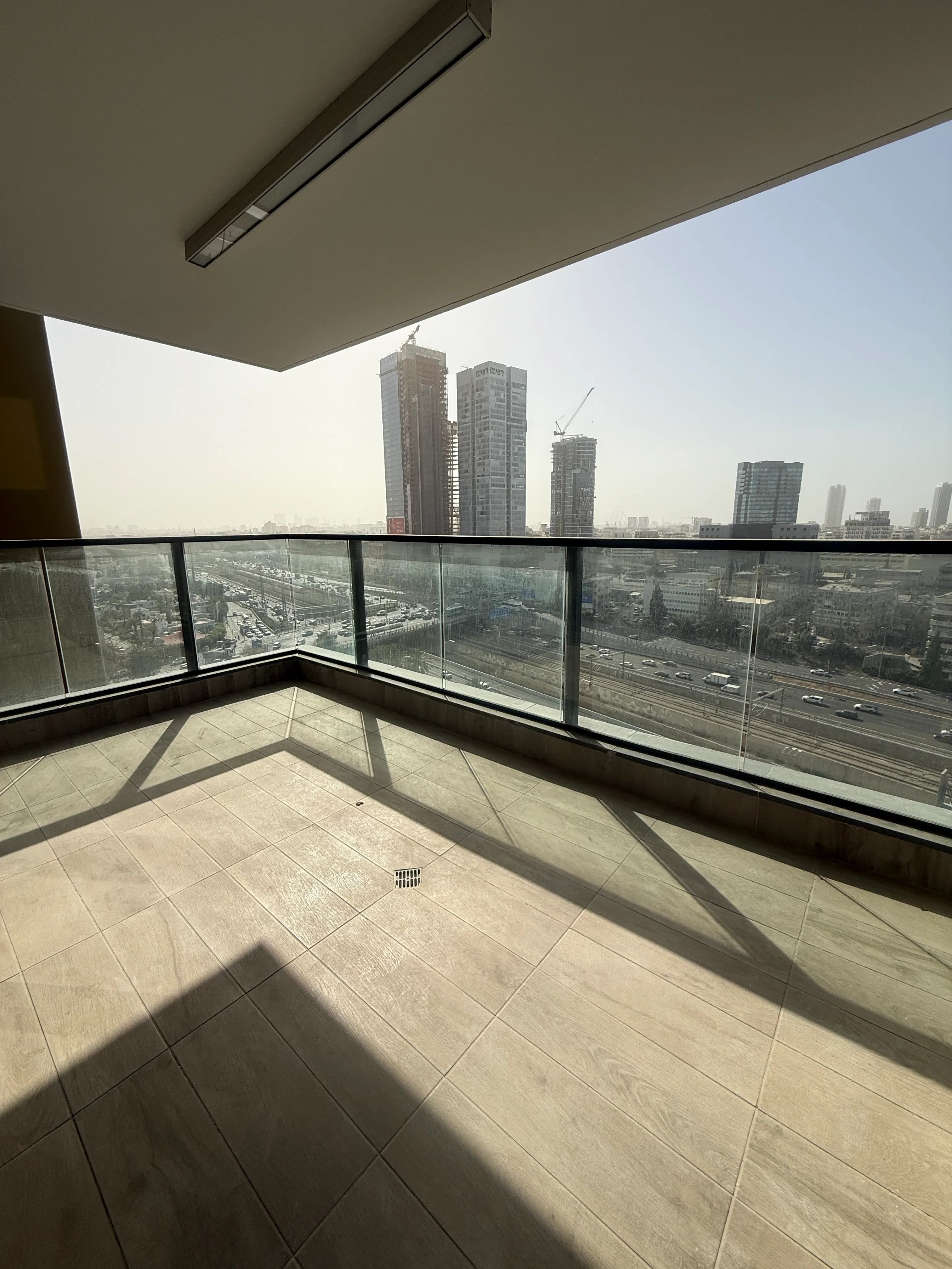 דירת 3 חדרים — בניין B - תמונה 3